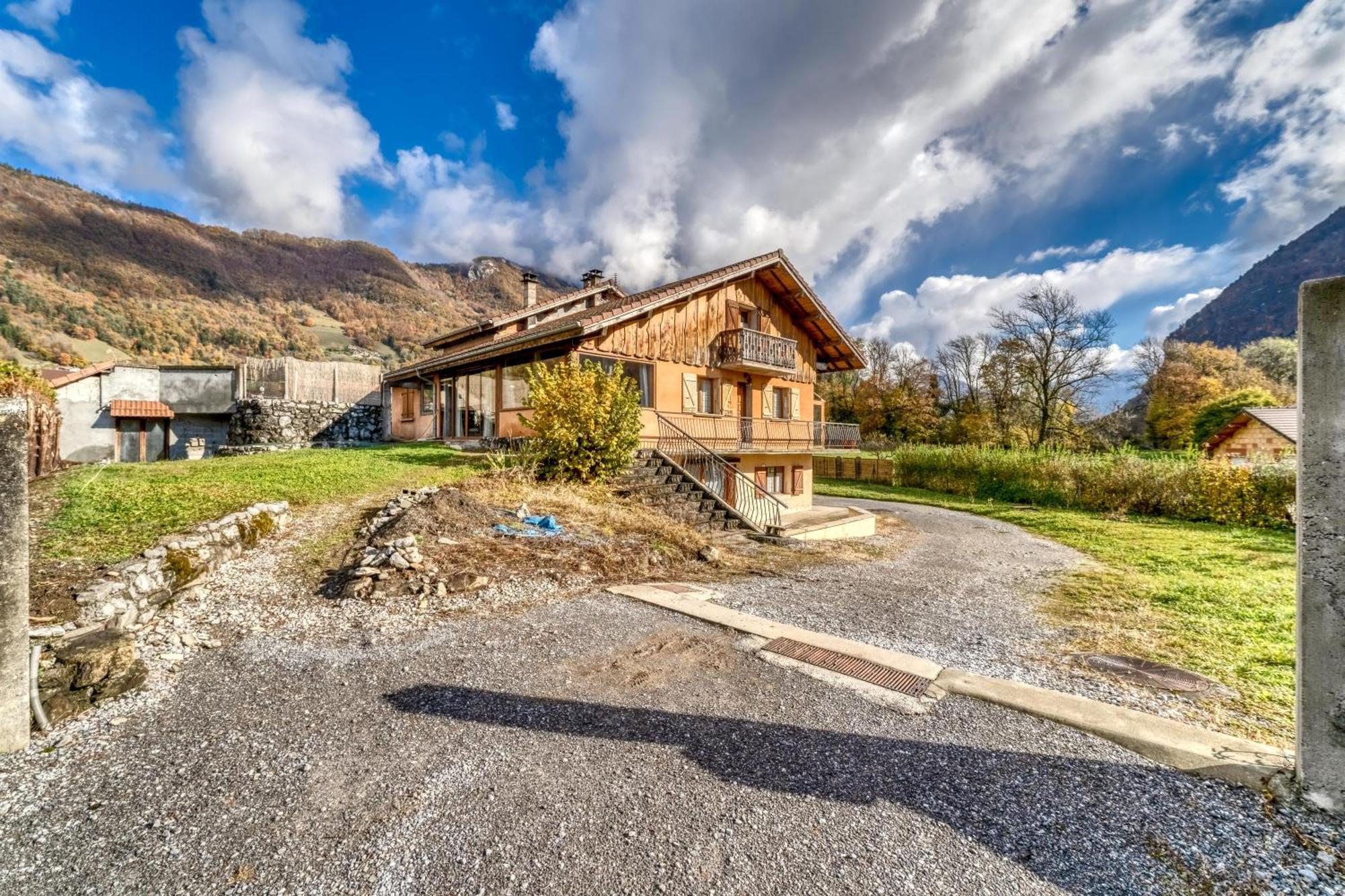 Apartment Au Pied Des Cimes Meuble De Tourisme 3 Etoiles Classement 2023 Cons-Sainte-Colombe