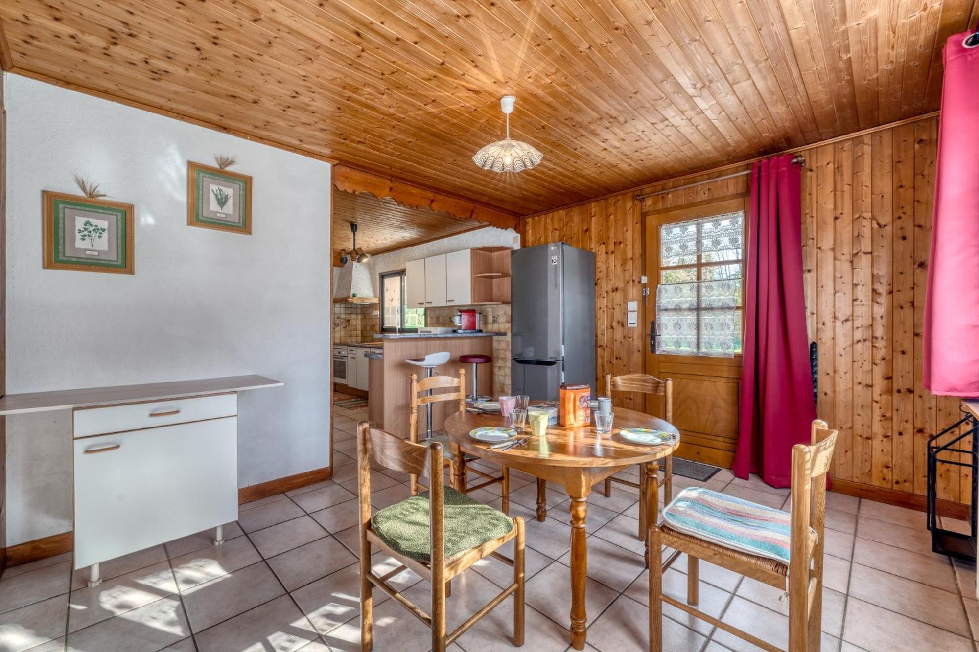 Au Pied Des Cimes Meuble De Tourisme 3 Etoiles Classement 2023 Apartment Cons-Sainte-Colombe
